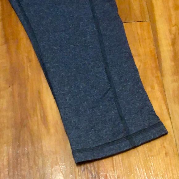 Old Navy Dark Gray Leggings Size Medium - Picture 3 of 7